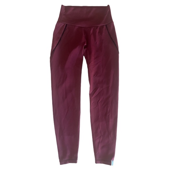 NWOT Enavant Leggibgs with Velvet Seams in Maroon Size Small - Picture 1 of 4